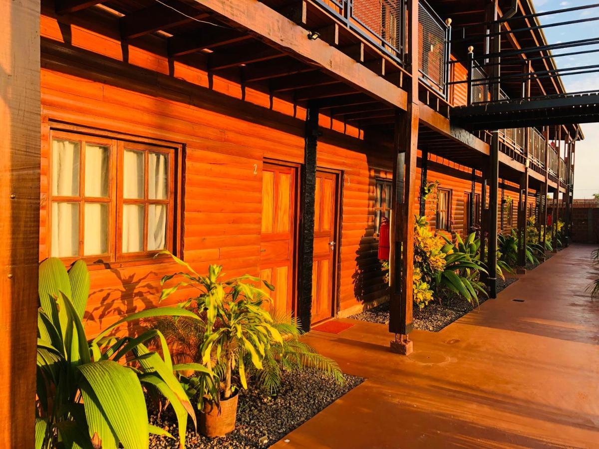 Hotel Alma Pura Puerto Iguazú Zewnętrze zdjęcie