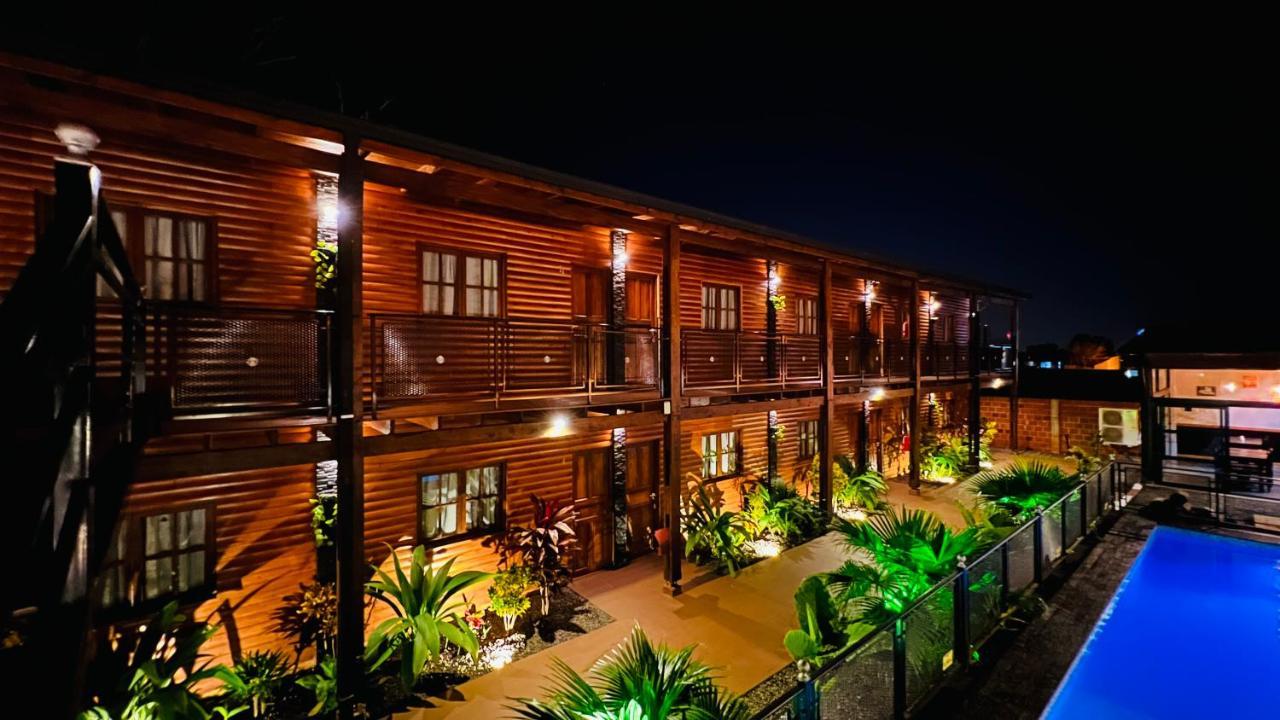 Hotel Alma Pura Puerto Iguazú Zewnętrze zdjęcie