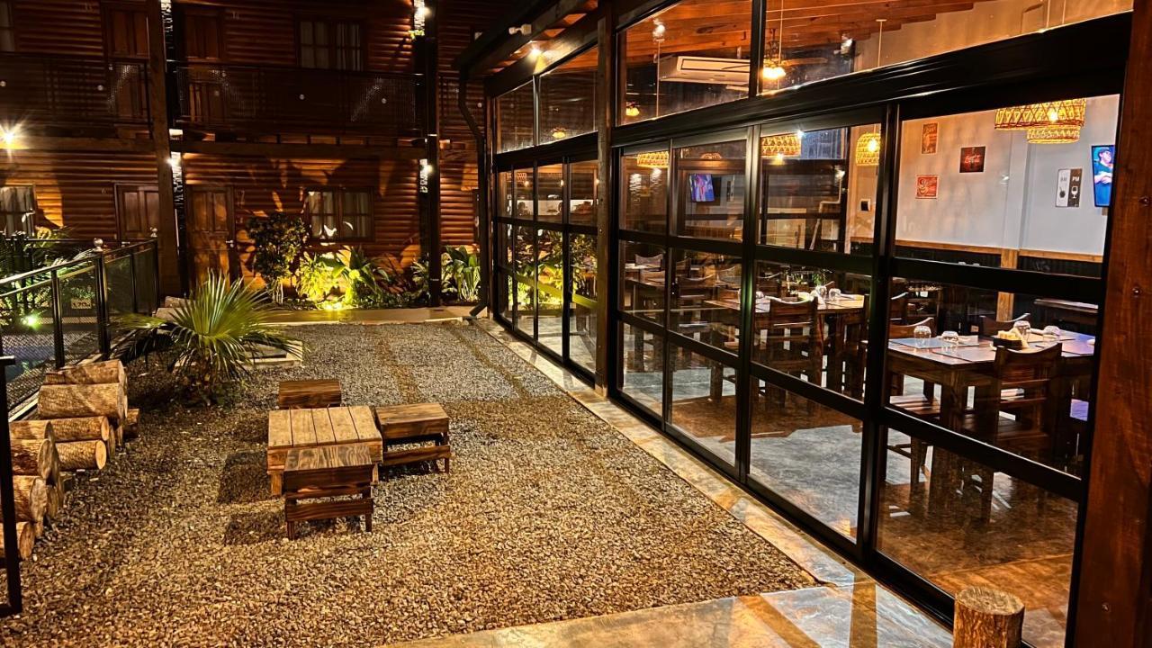 Hotel Alma Pura Puerto Iguazú Zewnętrze zdjęcie